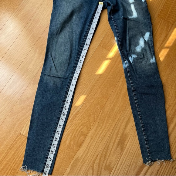 FRAME Denim Skinny Jeans - Picture 9 of 9